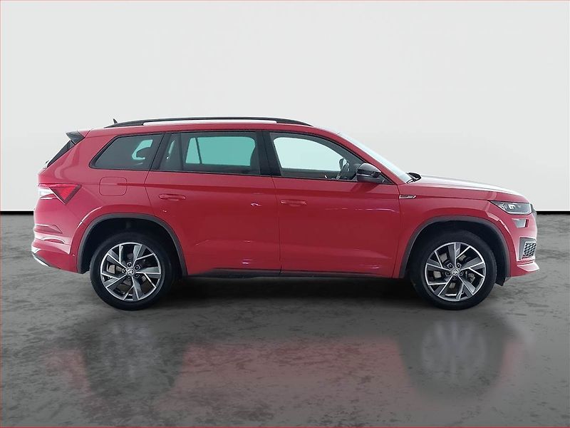 Škoda Kodiaq (2023) 2.0 TDI - fotka 6 z 24