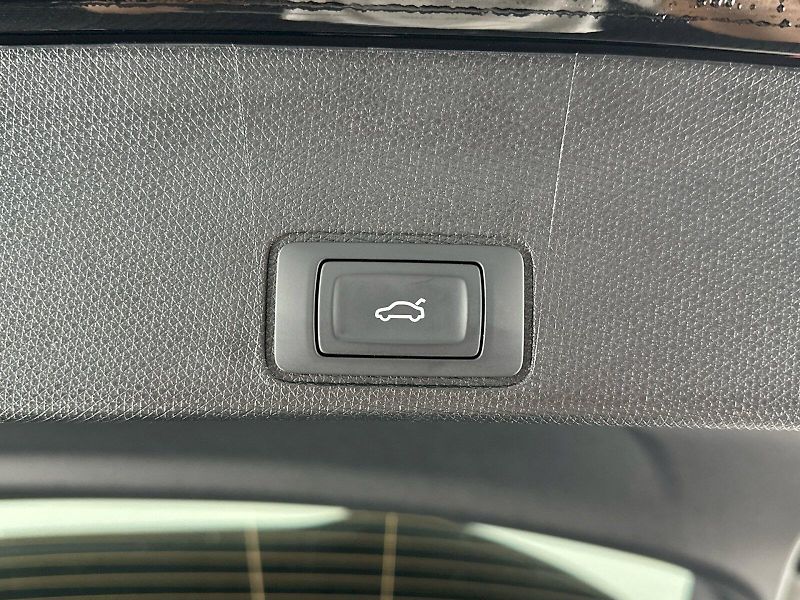 Cupra Terramar (2026) VZ 2.0 TSI 195kW 4x4 DSG - fotka 32 z 34