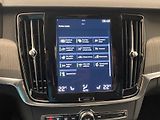 Volvo V90 CC B4 AWD MOMENTUM REZERVACE - náhled 42