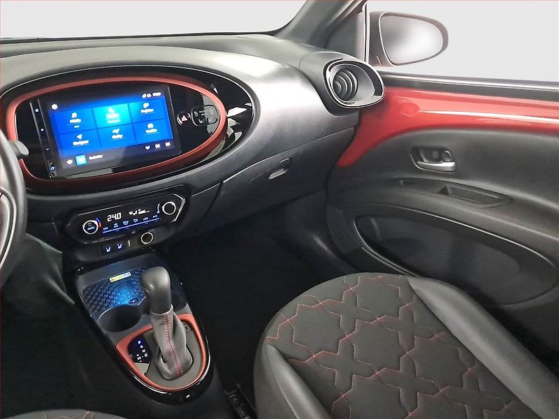 Toyota Aygo (2023) 1.0 VVT-i, Automat, ČR,1.maj - fotka 8 z 20