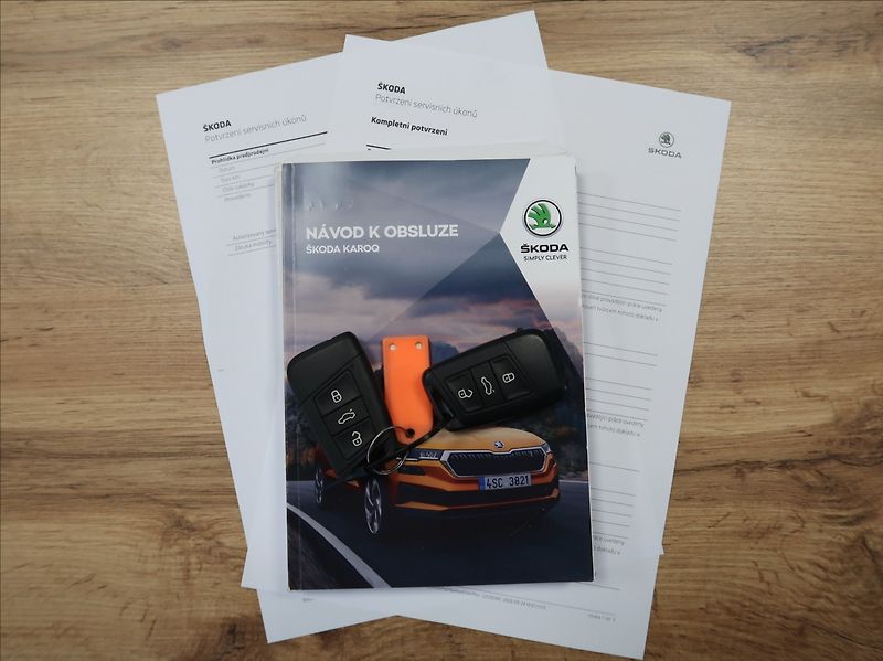Škoda Karoq 2,0 TDi,1majČR,Style,Serv.,DPH - fotka 23 z 26