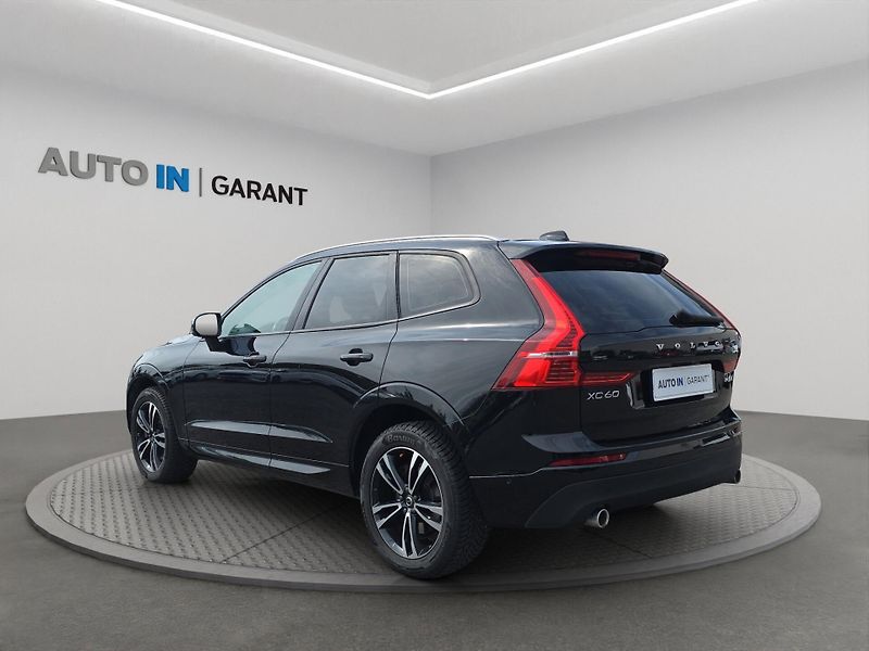 Volvo XC60 (2018) 2.0 D4 Drive-E A/T 140kW 4x4, - fotka 7 z 27