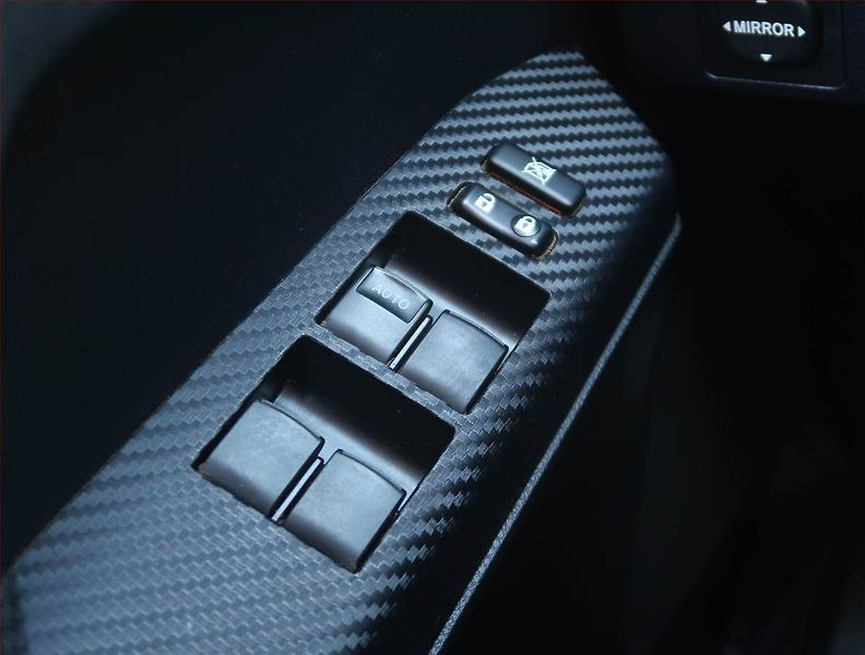 Toyota RAV4 (2014) 2.0 D-4D, Serv.kniha, Tempomat - fotka 15 z 19