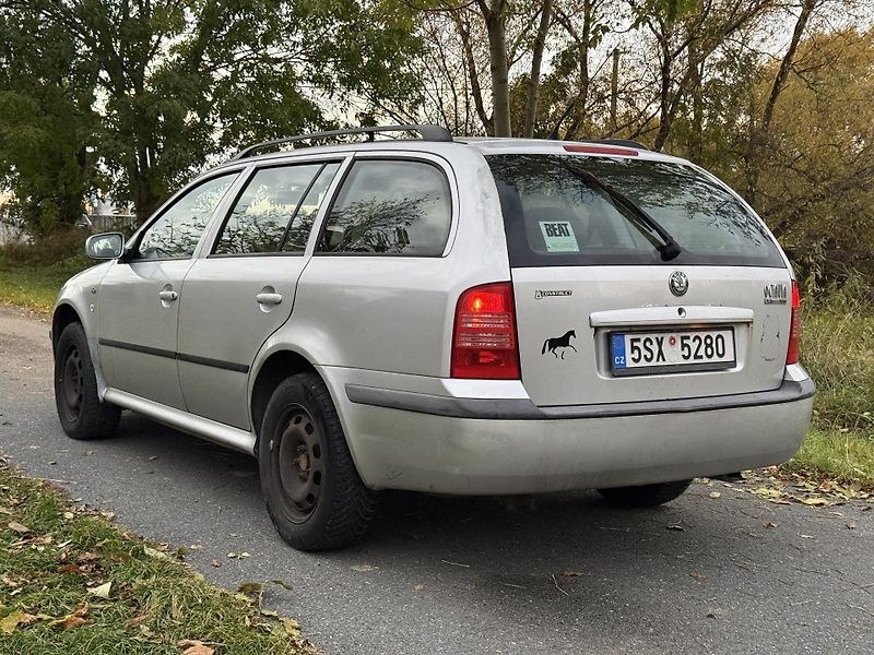 Škoda Octavia (2001) I 1.9 TDi 66kw RV 2001 kombi - fotka 3 z 15