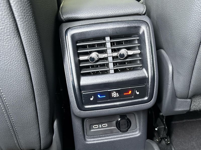 Škoda Kodiaq Exclusive Selection 4x4 DSG - fotka 22 z 30