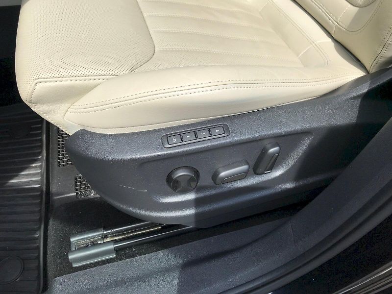 Škoda Kodiaq (2020) L&K 2,0 TDI 4x4 DSG - fotka 19 z 30