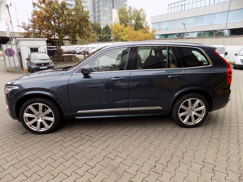Volvo XC90 (2017) 2.0 D5  Inscription - fotka 4 z 16