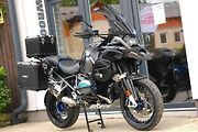 Ojetá motorka BMW R 1200 GS Adventure.