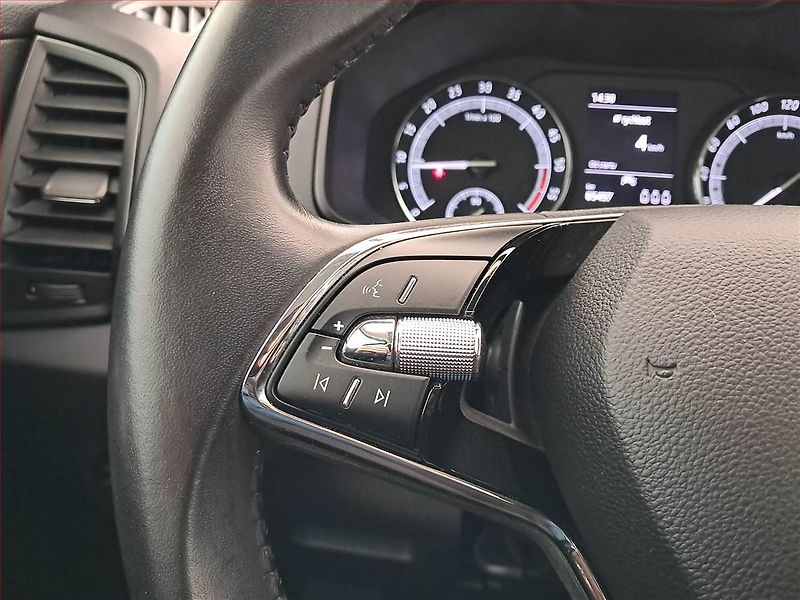 Škoda Karoq (2021) 2.0 TDI, ČR,1.maj, Serv.kniha - fotka 16 z 19