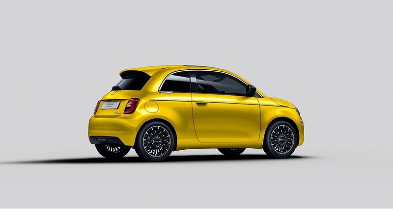 Fiat 500 (2026) La Prima Hybrid 1.0 BSG - fotka 2 z 5