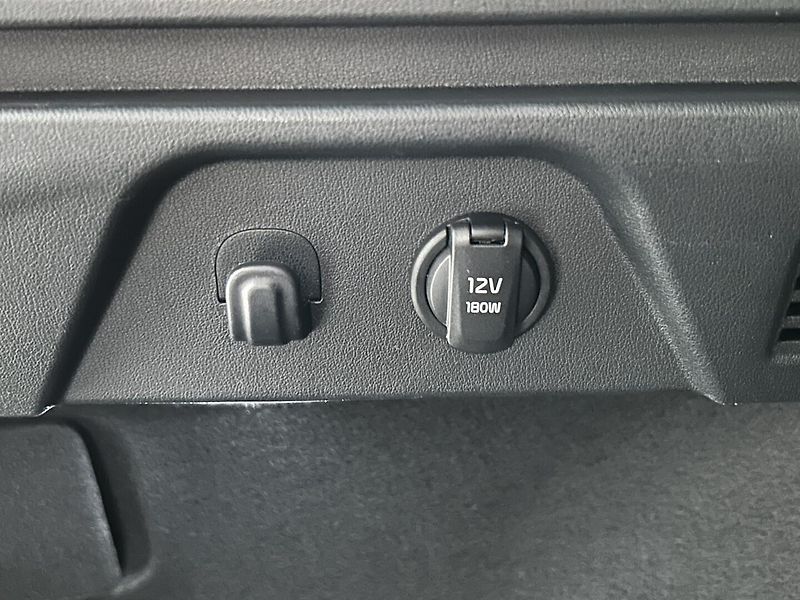 Kia K4 1.6 T-GDi EXCLUSIVE 110 KW (20 - fotka 32 z 32