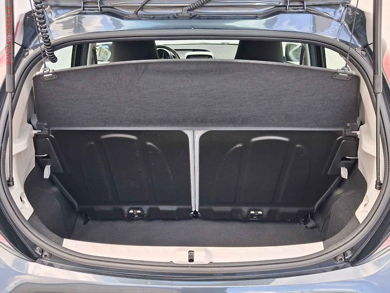 Toyota Aygo (2015) 1.0i, AC, tempo - fotka 7 z 16