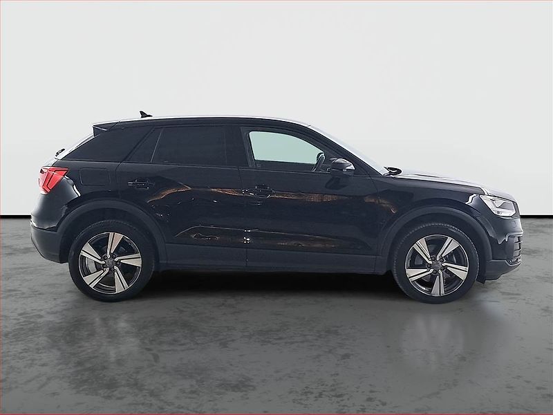 Audi Q2 (2018) sport 2.0 TFSI - fotka 6 z 21