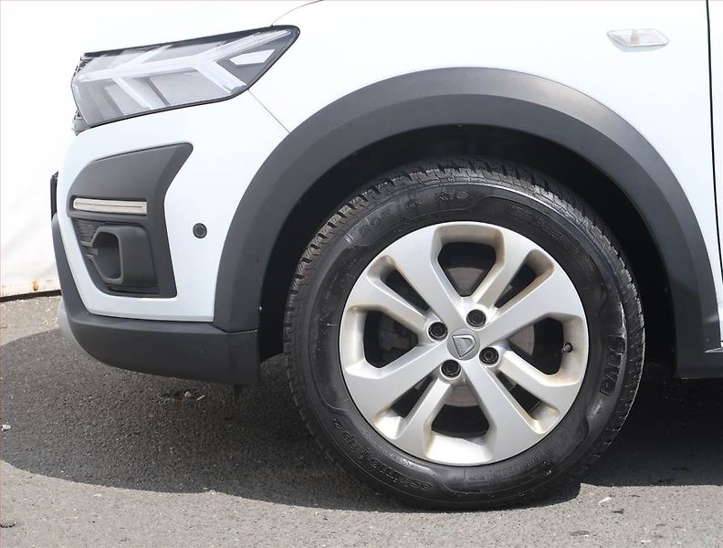 Dacia Sandero (2021) Stepway 1.0 TCe, LPG, ČR,1.maj - fotka 11 z 12