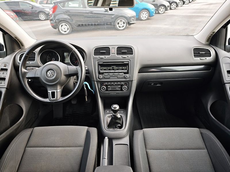 Volkswagen Golf (2012) 1,2 TSI 63 Kw Comfort - fotka 14 z 29