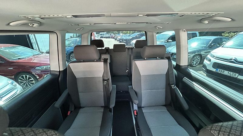 Volkswagen Multivan 2.0TDi 4Motion DSG  - fotka 14 z 16