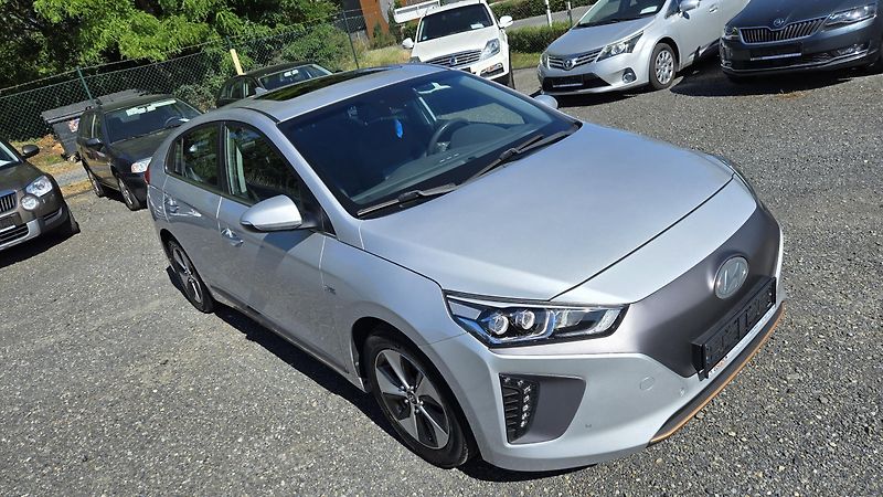 Hyundai Ioniq ELECTRIC DRIVE 88KW STYLE  - fotka 6 z 48