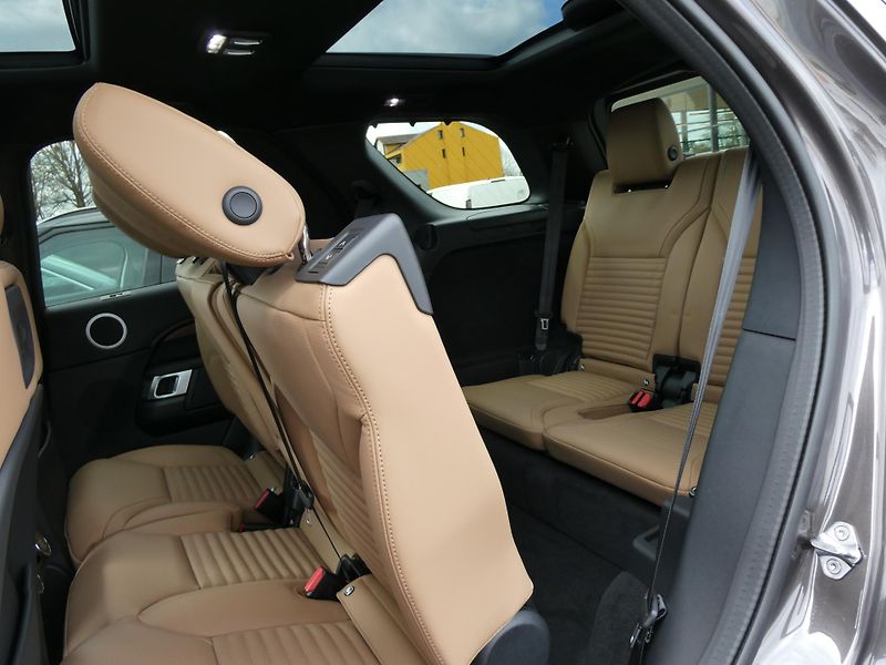 Land Rover Discovery (2026) 5 3,0  Dynamic HSE D350 - fotka 17 z 44