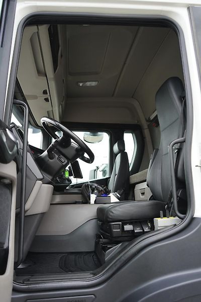 Scania (2022) G 410 / E 6 / 8 X 4 / HDS + HA - fotka 9 z 63