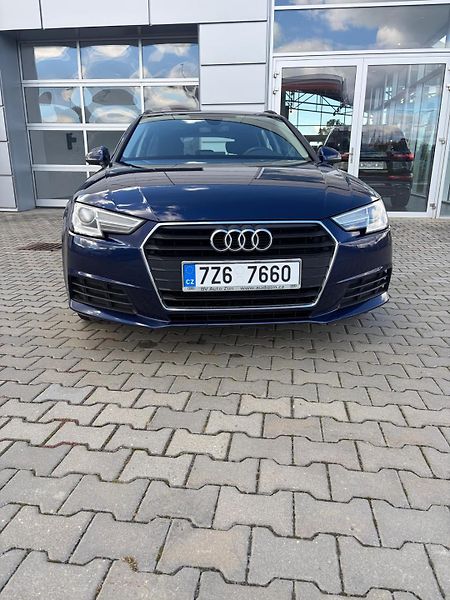 Audi A4 Avant (2019) - fotka 7 z 12
