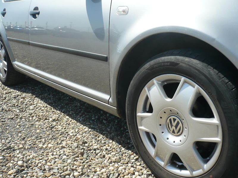 Volkswagen Golf 1.6i 77Kw Koupeno ČR - fotka 10 z 27