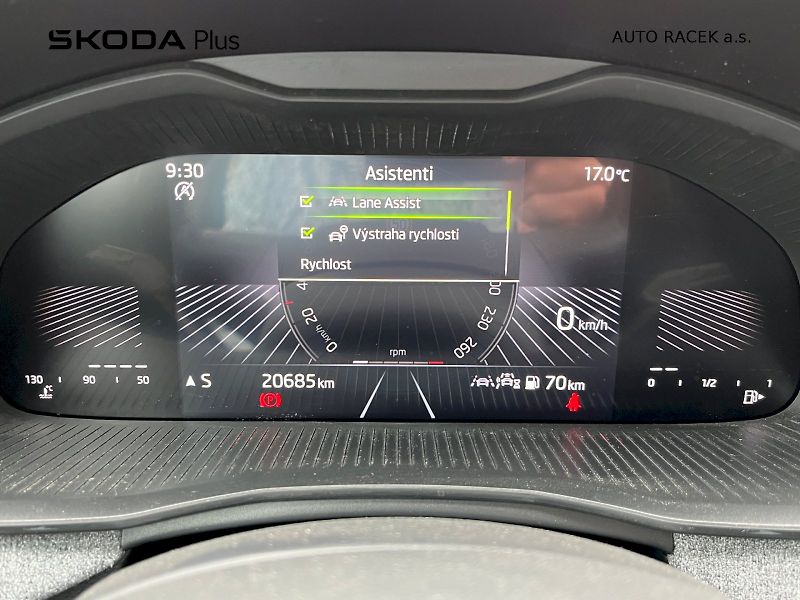 Škoda Scala (2025) 1.0 TSI 85kW Top Selection - fotka 5 z 26
