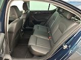 Škoda Superb 2.0 TDI L & K - náhled 26