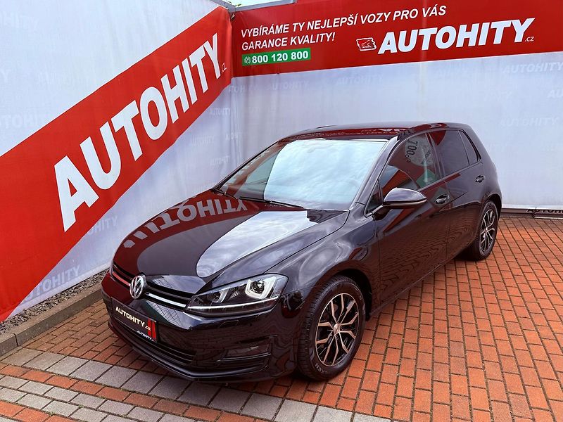 Volkswagen Golf 1.2 TSi Highline, ČR, Serviska - fotografie inzerátu