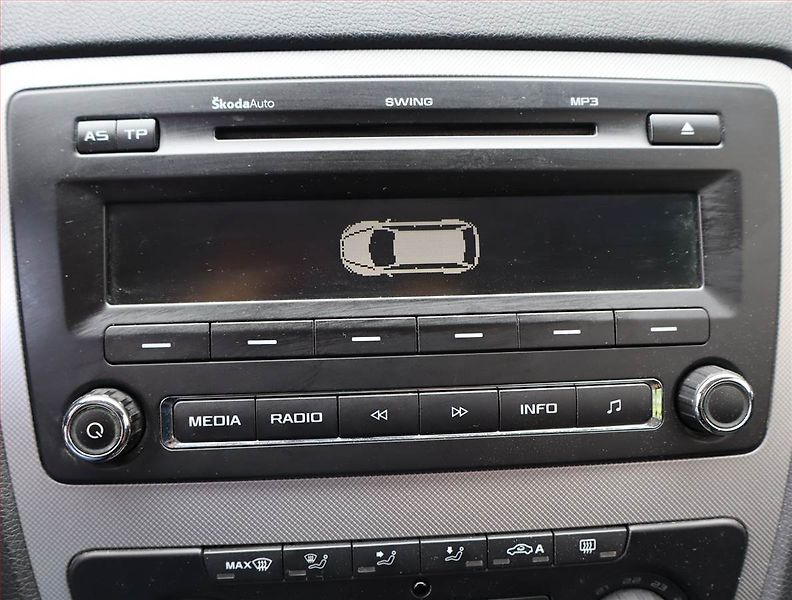 Škoda Octavia (2012) Elegance 2.0 TDI, Serv.kniha - fotka 20 z 20