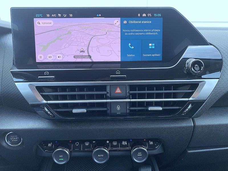 Citroën C4 X SHINE 1.2 PureTech - fotka 21 z 30