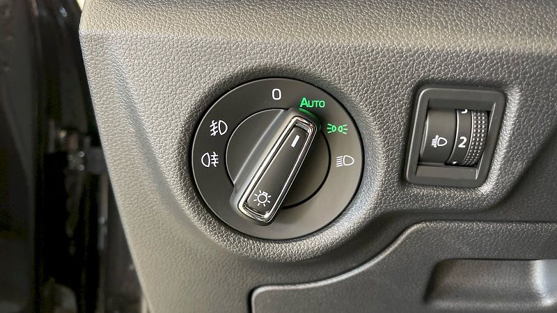 Škoda Scala (2025) Selection 1.0TSI 85kW - fotka 21 z 27