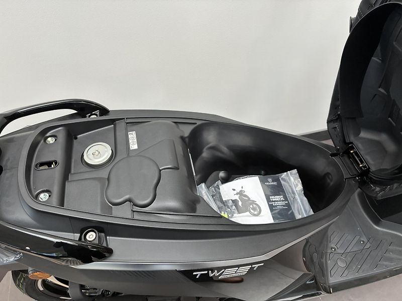 Peugeot Tweet 125 (2025) - fotka 9 z 9