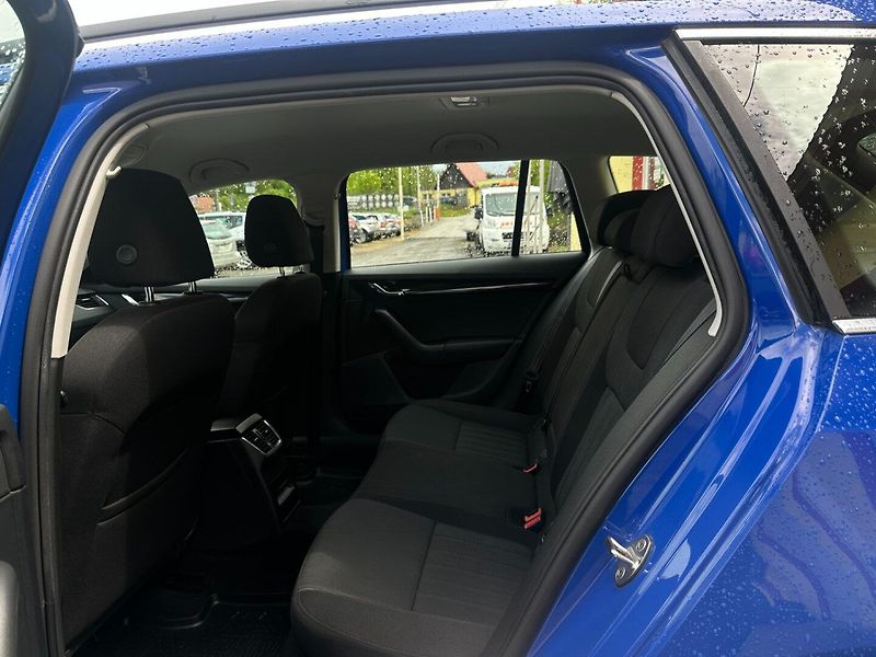 Škoda Octavia (2019) 1.5 TSi 110KW/1MAJ/ČR/Výhřev - fotka 15 z 40