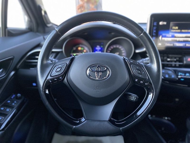 Toyota C-HR 1.8HSD, ČR-2m, Lime Edition - fotka 14 z 28