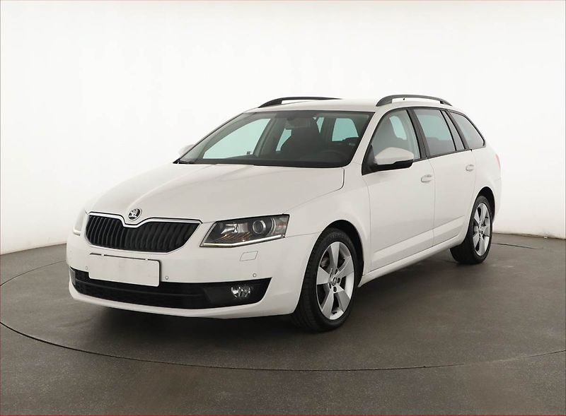 Škoda Octavia (2015) 1.6 TDI, Serv.kniha, Xenony - fotka 2 z 23
