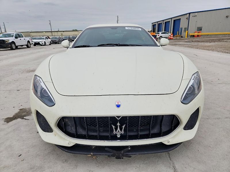 Maserati GranTurismo (2017) S - fotka 5 z 11