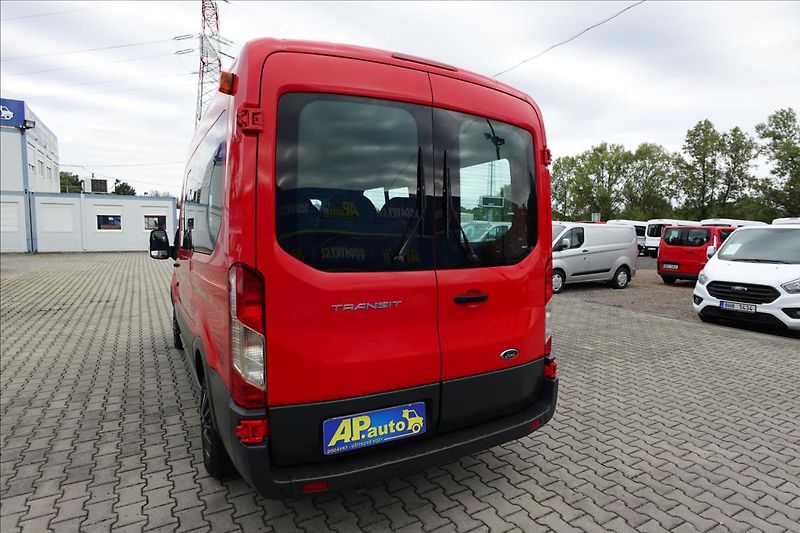 Ford Transit 2,2 TDCi  L2H2 9MÍST BUS KLIMA - fotka 13 z 38