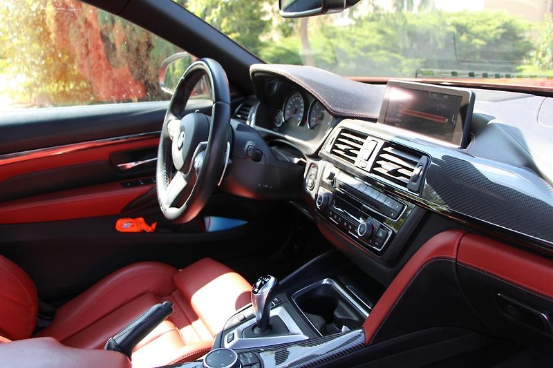 BMW M4 M4 CABRIO  - fotka 13 z 15