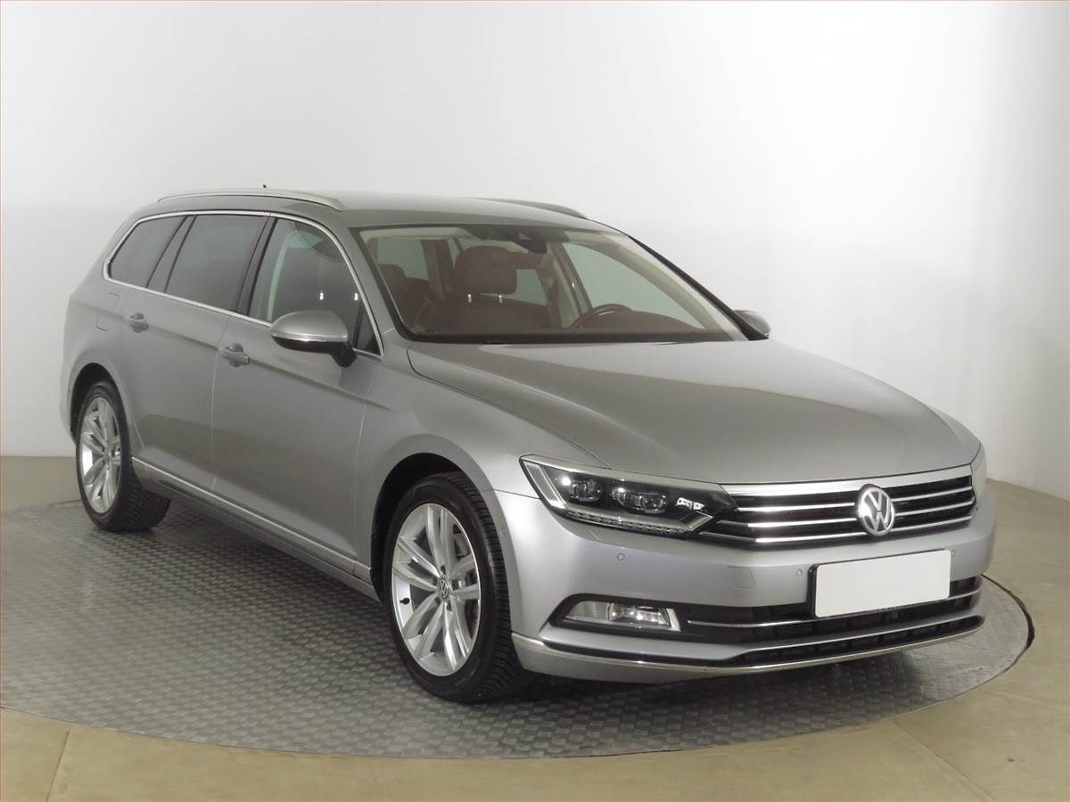 Volkswagen Passat 2.0 TDI, Automat, Kůže