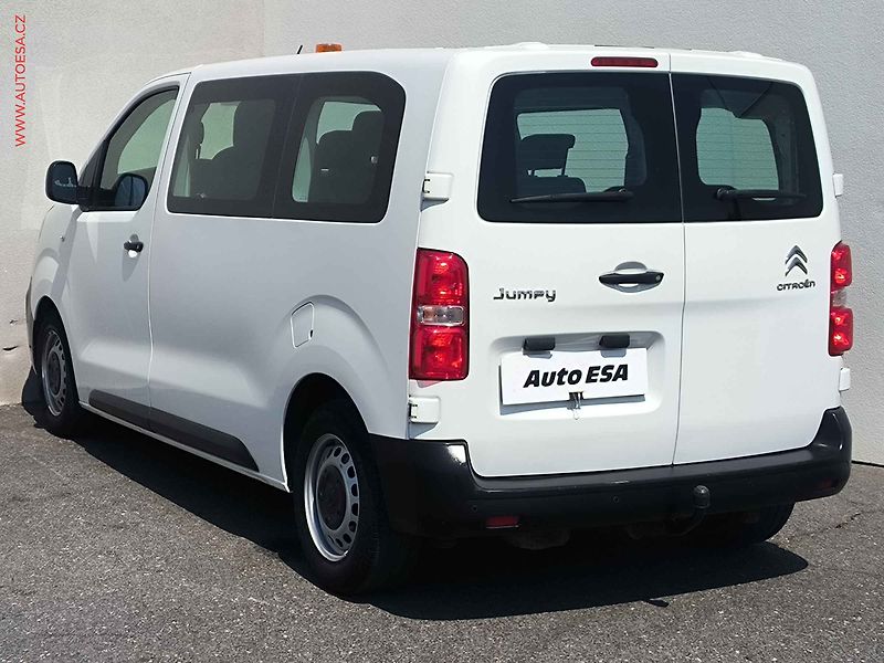 Citroën Jumpy (2021) 2.0HDi L2 6míst, 1.maj,ČR - fotka 6 z 18