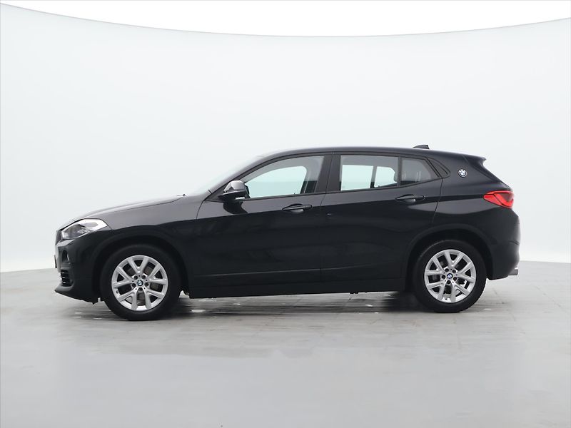 BMW X2 1,5 18i sDrive 103kW Advantage - fotka 3 z 28