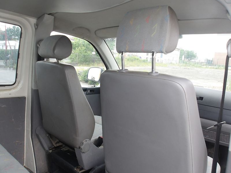 Volkswagen Transporter 2,5TDi Nový motor ! LONG !!! Č - fotka 24 z 33