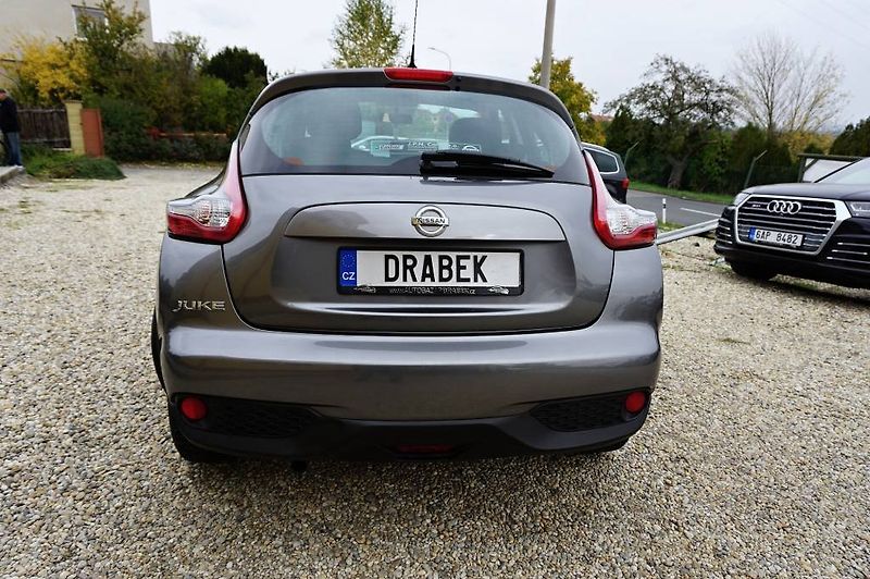 Nissan Juke (2015) 1,6i 69 kW - fotka 6 z 40