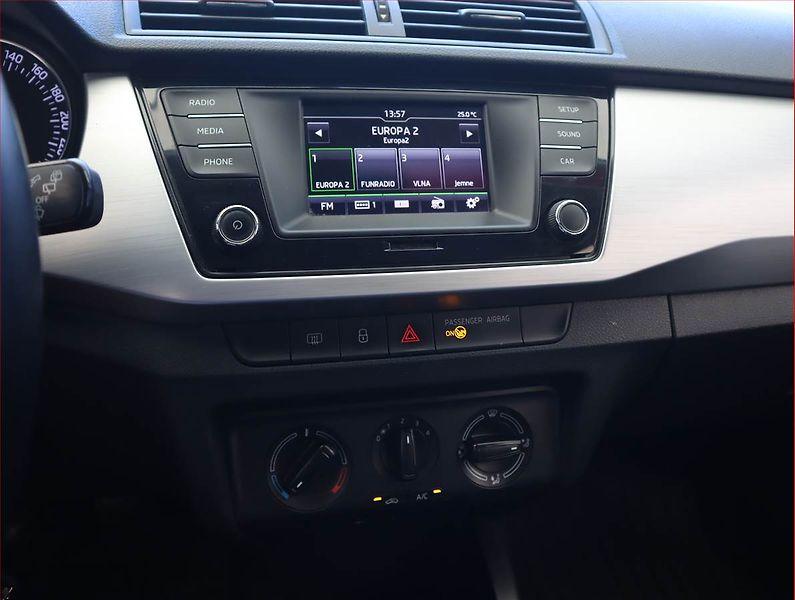 Škoda Fabia (2018) Ambition 1.0 TSI, Tempomat - fotka 12 z 18