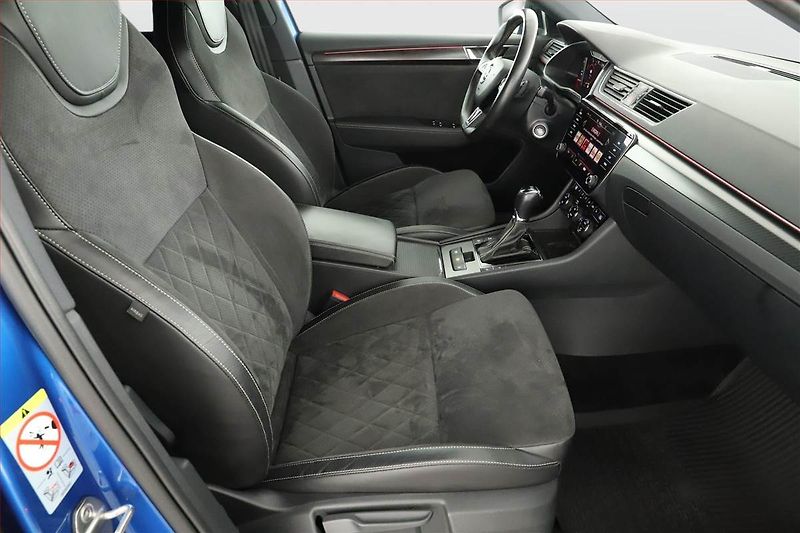 Škoda Superb (2020) Sportline iV 1.4 TSI PHEV - fotka 7 z 31