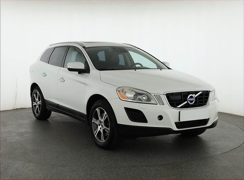 Volvo XC60 (2012) D5, 4X4, Automat, ČR,1.maj - fotografie inzerátu