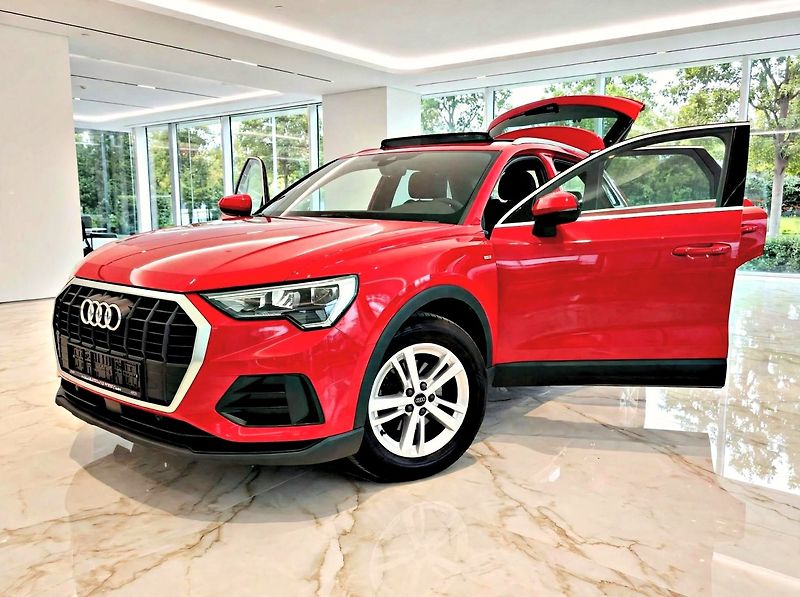 Audi Q3 (2021) 2.0 35 TDi S-Tronic,Kůže,Pano - fotka 2 z 39