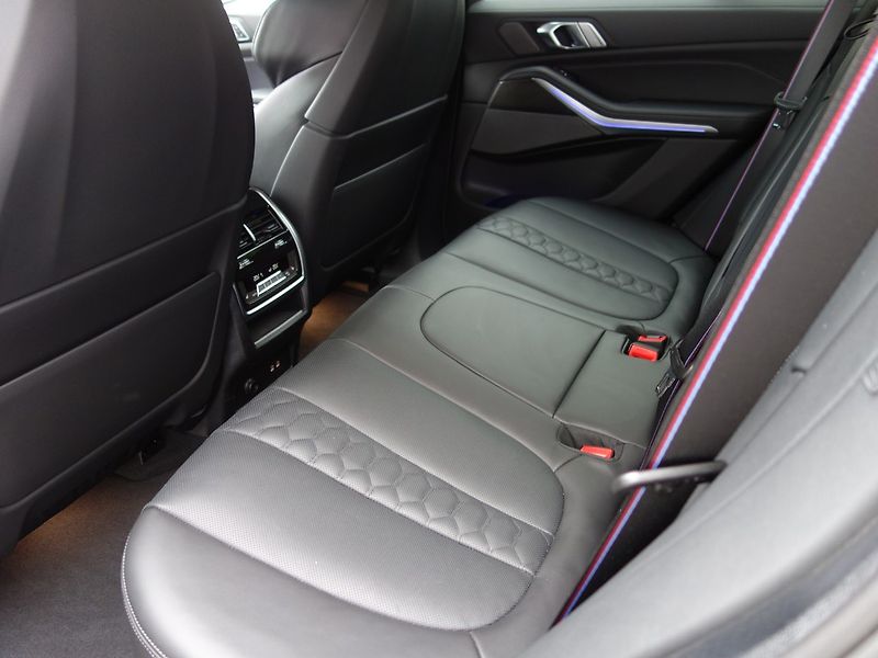 BMW X5 (2026) M-COMPETITION*460KW*TOP*VÝB*CZ - fotka 43 z 50