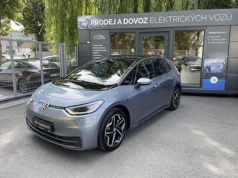 Škoda Enyaq.