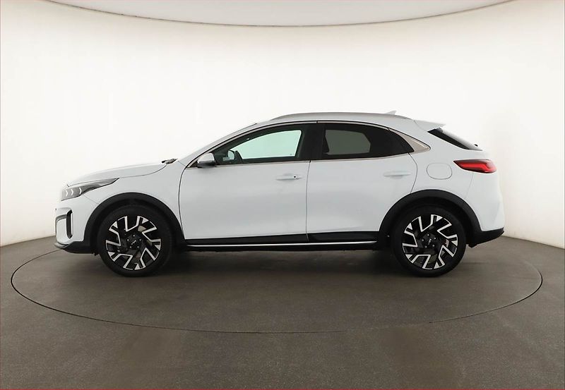 Kia XCeed (2025) 1.5 T-GDI, TOP, AUTOMAT - fotka 3 z 20